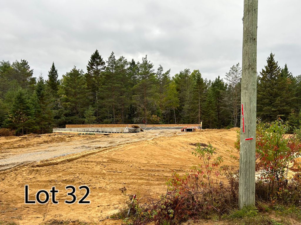 Bancroft Oct 8 2025 009 L32 Bancroft oct 8 2025 009 l32